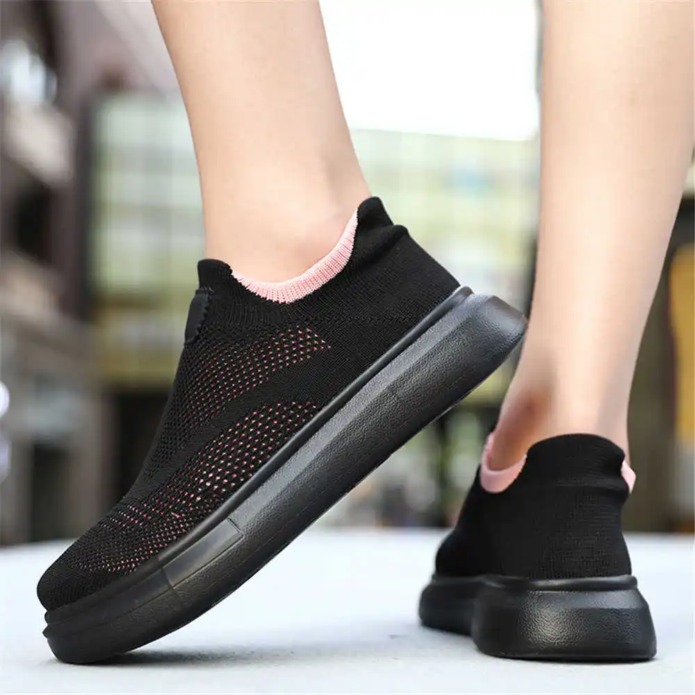 Women Formal Upper Wear - Calze con plateau scarpe marroni per