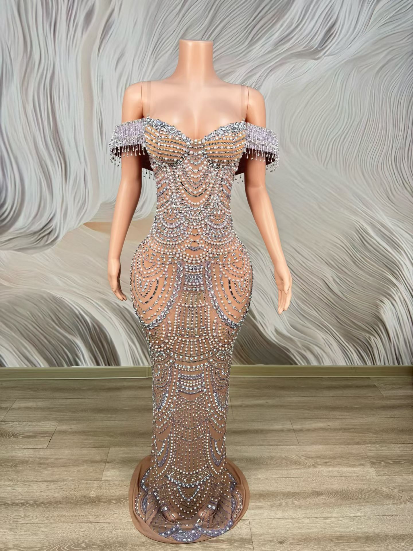 Abito Lungo Elegante e Lussuos - Women Formal Wear Photoshoot recensione e prezzo