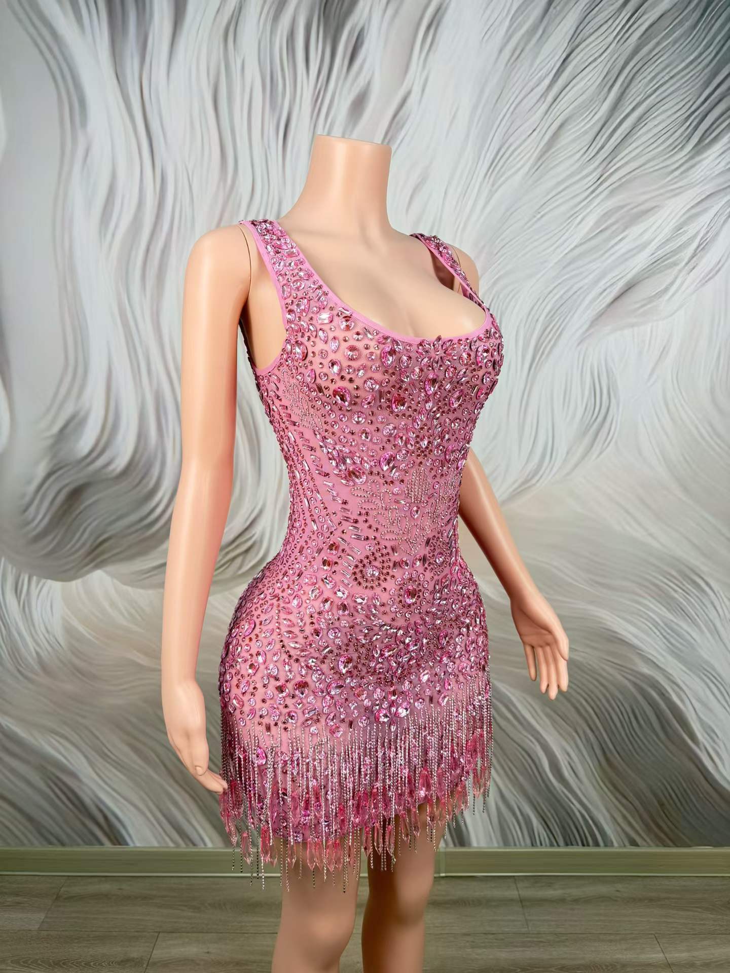 Abito di Lusso Rosa Scintillan - Women Formal Wear Photoshoot recensione e prezzo