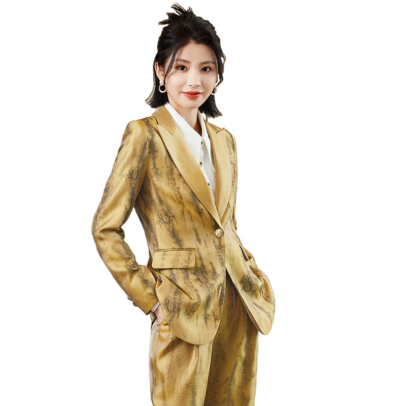 Completo da donna con pantalon - Women Formal Wear With Tie recensione e prezzo