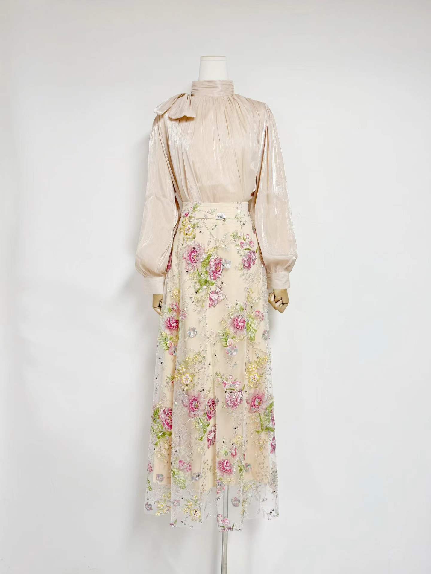 VGH Elegante Completo Floreale - Women Formal Wear Set recensione e prezzo