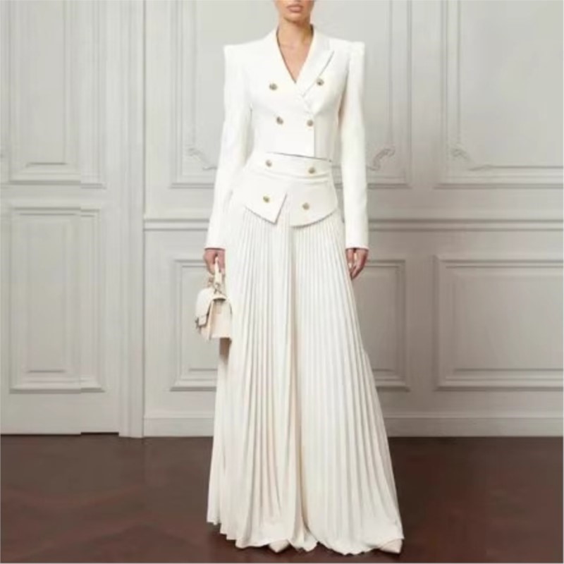 Elegante Completo a 2 Pezzi: B - Women Formal Wear Set recensione e prezzo