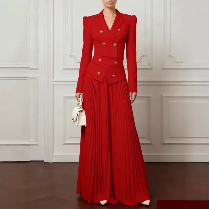 Elegante Completo a 2 Pezzi: B - Women Formal Wear Set recensione e prezzo