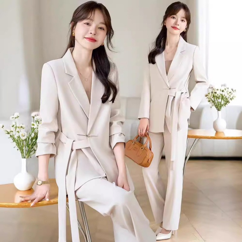 Set completo di fascia alta pe - High End Women'S Formal Wear recensione e prezzo